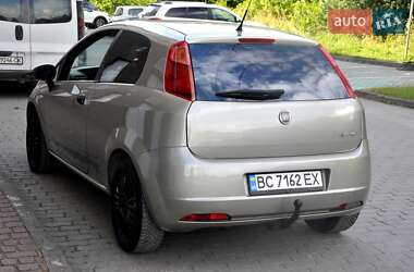 Хетчбек Fiat Punto 2007 в 