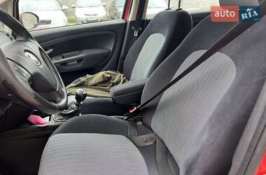 Хэтчбек Fiat Punto 2007 в 