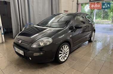 Хэтчбек Fiat Punto 2009 в 