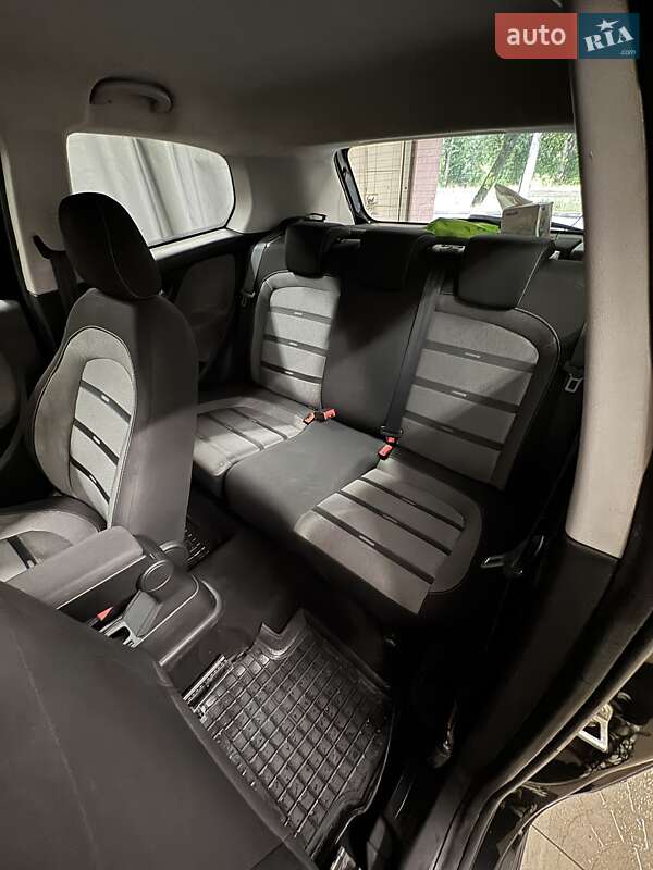 Хетчбек Fiat Punto 2009 в Рівному