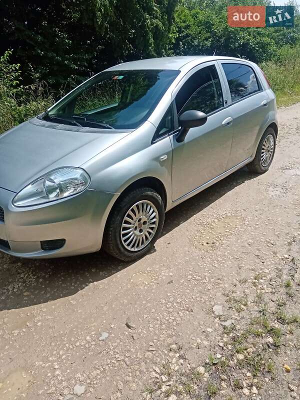 Хетчбек Fiat Punto 2008 в Дрогобичі