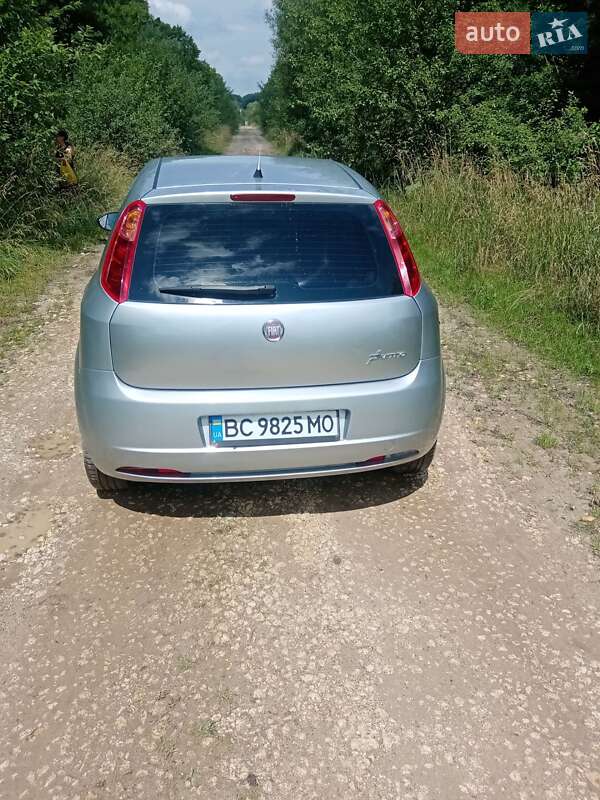 Хетчбек Fiat Punto 2008 в Дрогобичі