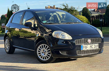 Хэтчбек Fiat Punto 2009 в Стрые