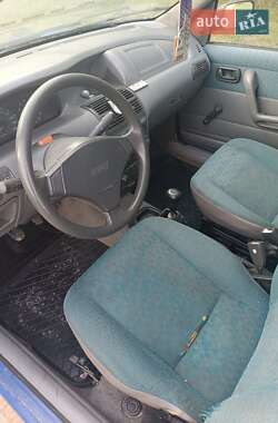 Хэтчбек Fiat Punto 1995 в 