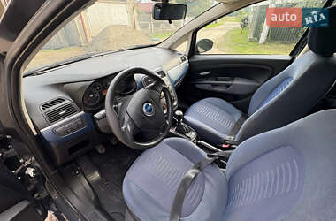 Хэтчбек Fiat Punto 2007 в 