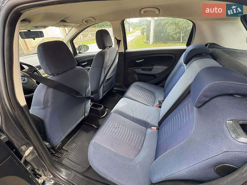 Хэтчбек Fiat Punto 2007 в Ивано-Франковске