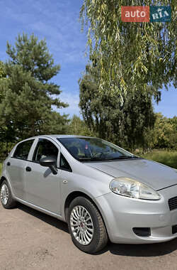 Хэтчбек Fiat Punto 2012 в Ровно