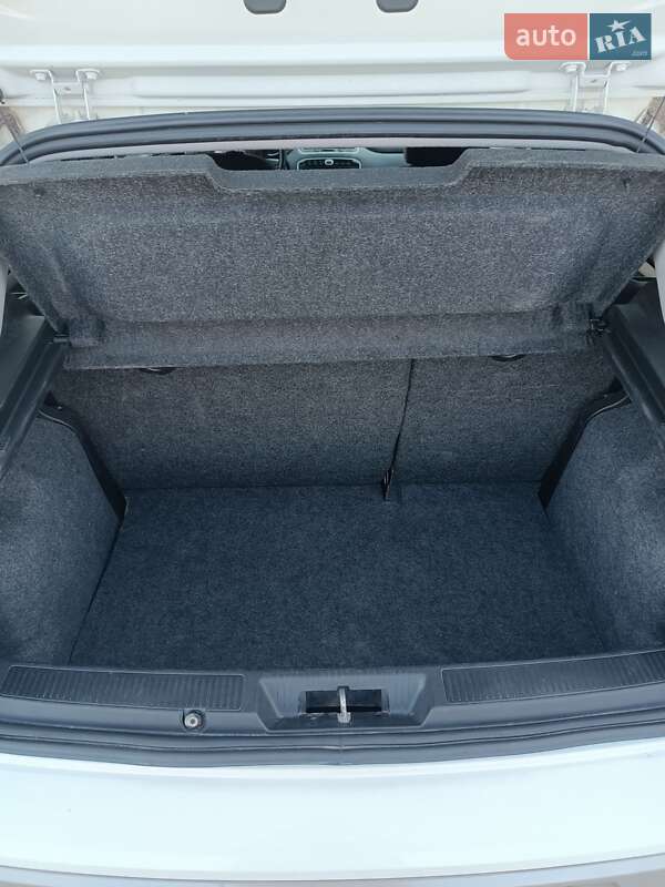 Хэтчбек Fiat Punto 2011 в Тернополе