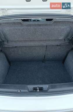 Хэтчбек Fiat Punto 2011 в 