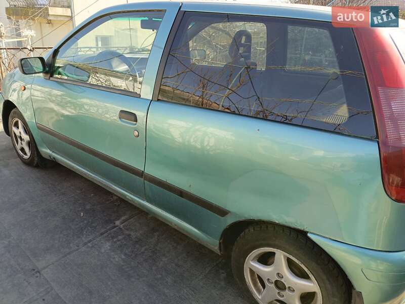 Хэтчбек Fiat Punto 1996 в Одессе