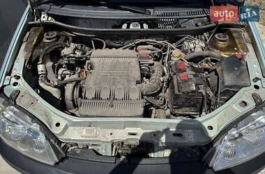 Хэтчбек Fiat Punto 2004 в 