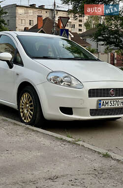 Хэтчбек Fiat Punto 2008 в Житомире