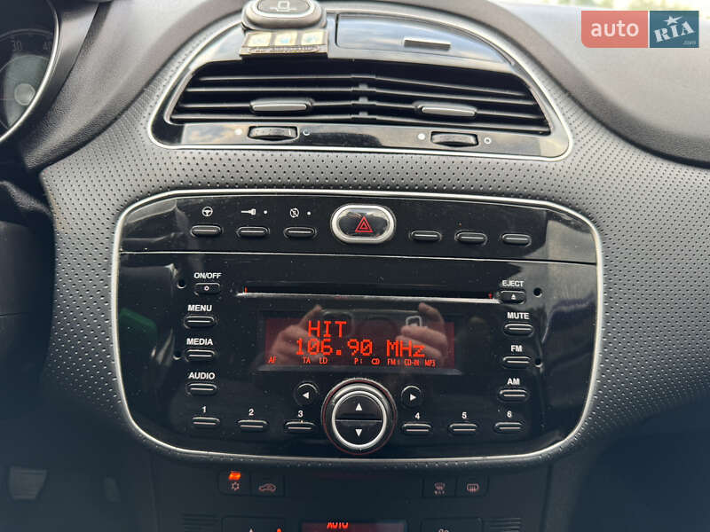 Хэтчбек Fiat Punto 2011 в Житомире фото 19 Хэтчбек Fiat Punto 2011 в Житомире