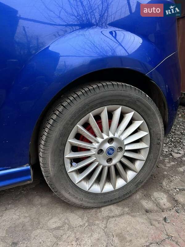 Хэтчбек Fiat Punto 2007 в Кривом Роге