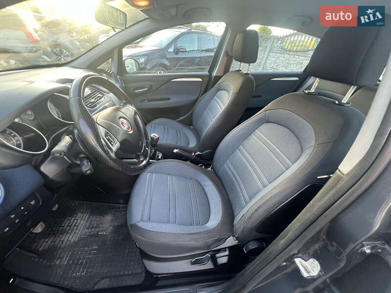 Хэтчбек Fiat Punto 2010 в Коломые