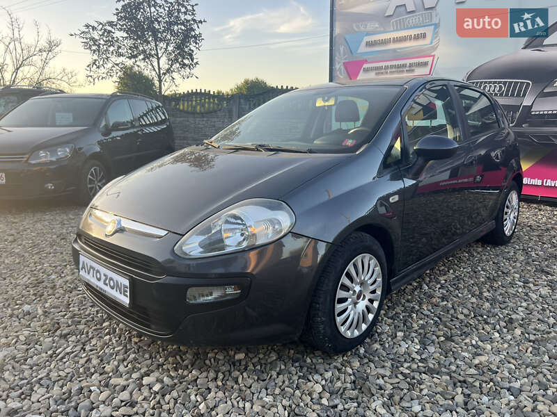 Хэтчбек Fiat Punto 2010 в Коломые