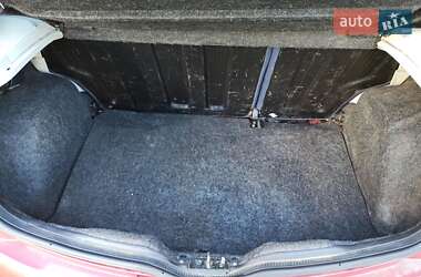 Хэтчбек Fiat Punto 2004 в 