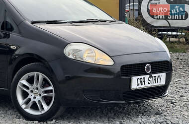 Хэтчбек Fiat Punto 2009 в 