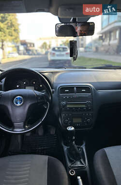 Хэтчбек Fiat Punto 2007 в 