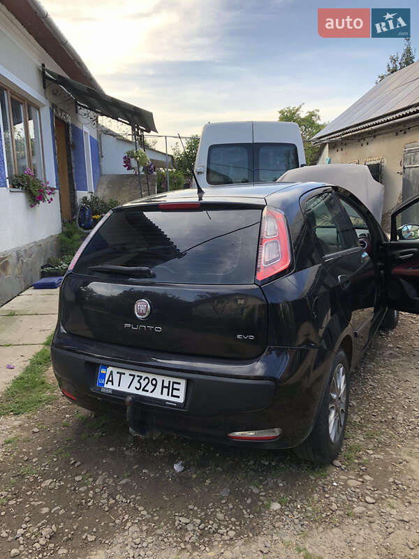 Хетчбек Fiat Punto 2011 в Калуші