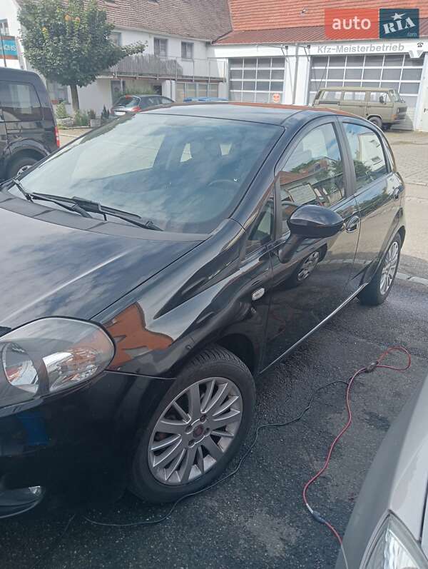 Хэтчбек Fiat Punto 2009 в Черкассах фото 19 Хэтчбек Fiat Punto 2009 в Черкассах