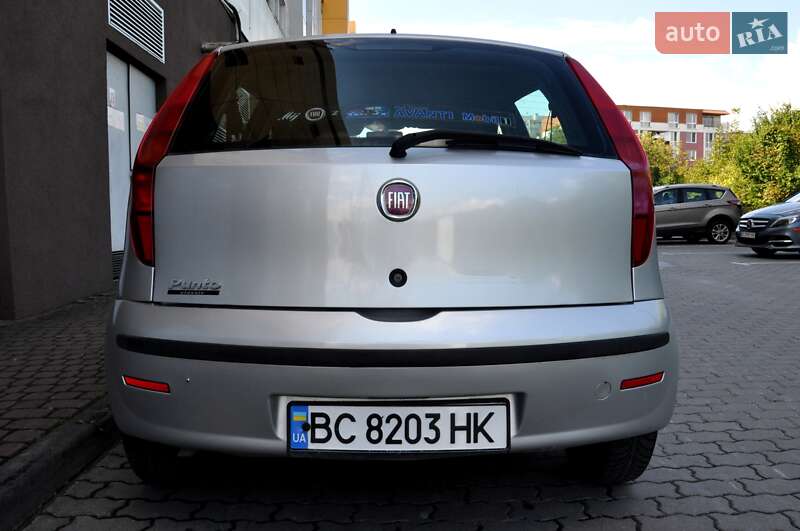 Хетчбек Fiat Punto 2009 в Львові