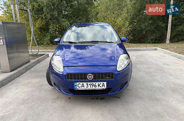 Хэтчбек Fiat Punto 2008 в 