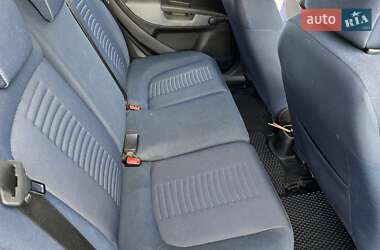 Хэтчбек Fiat Punto 2008 в 