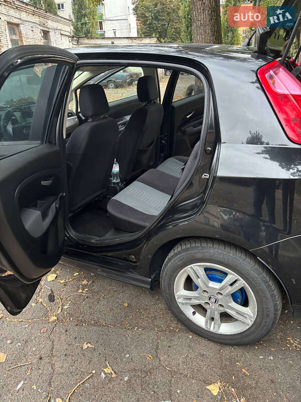 Хетчбек Fiat Punto 2008 в Києві