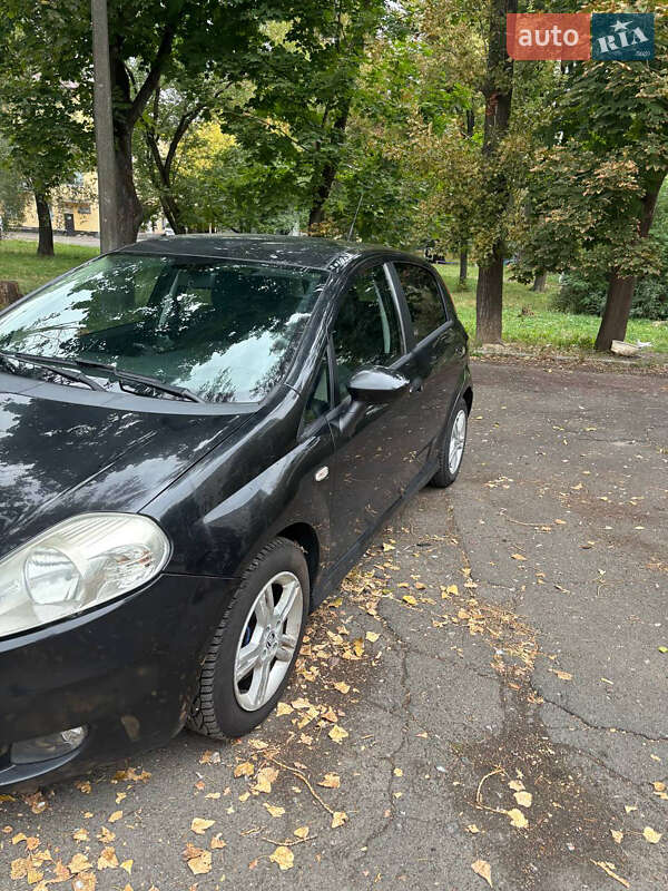 Хетчбек Fiat Punto 2008 в Києві