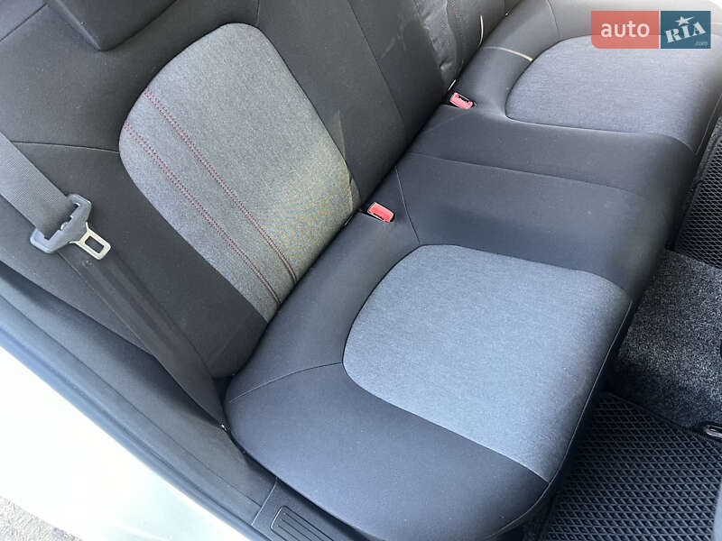 Хэтчбек Fiat Punto 2012 в Калуше фото 19 Хэтчбек Fiat Punto 2012 в Калуше