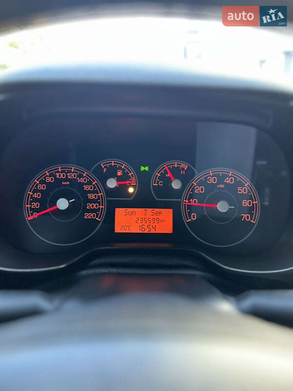 Хетчбек Fiat Punto 2007 в Хмельницькому