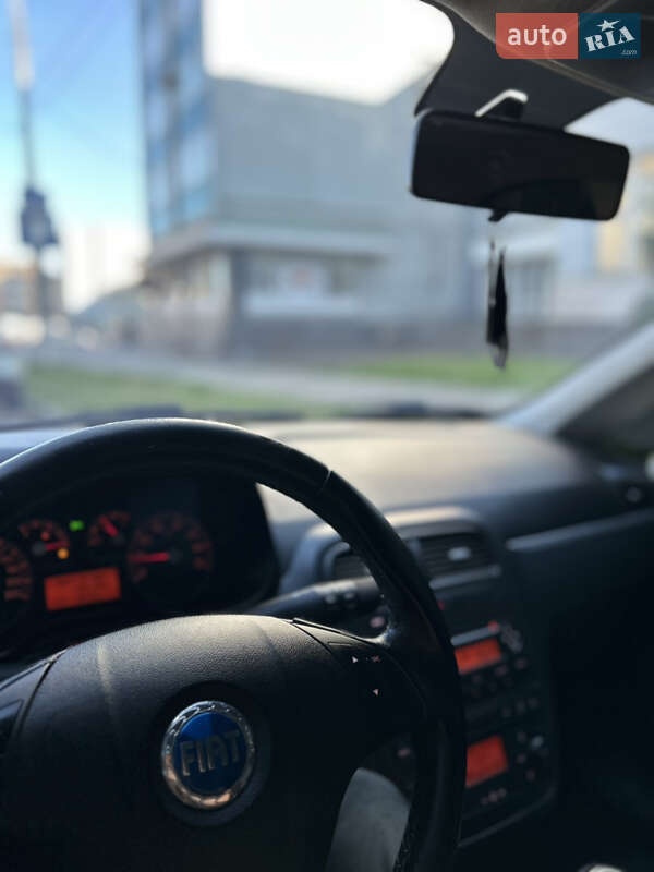 Хетчбек Fiat Punto 2007 в Хмельницькому