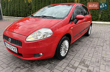 Хэтчбек Fiat Punto 2008 в Киеве