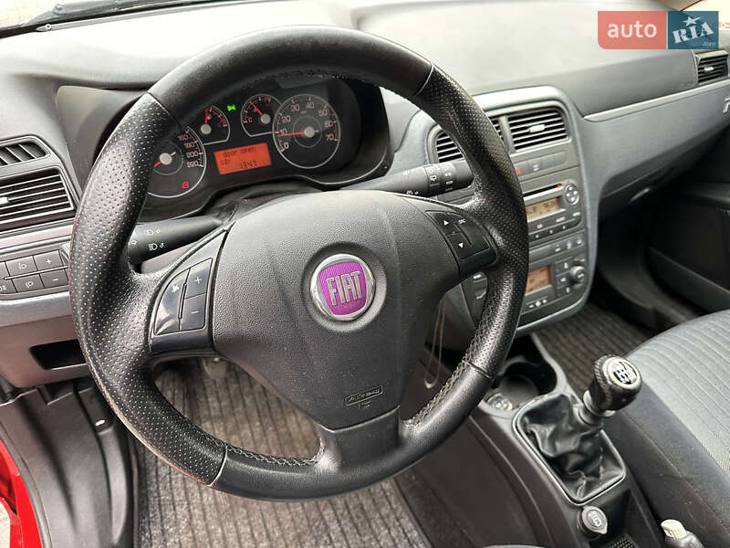 Хетчбек Fiat Punto 2008 в Києві фото 12 Хетчбек Fiat Punto 2008 в Києві