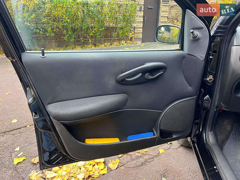 Хэтчбек Fiat Punto 2008 в Киеве