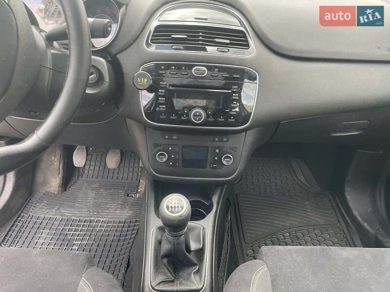 Хэтчбек Fiat Punto 2013 в Киеве фото 13 Хэтчбек Fiat Punto 2013 в Киеве