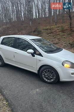 Хетчбек Fiat Punto 2012 в Болехові