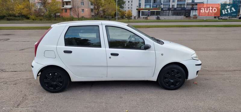 Хэтчбек Fiat Punto 2007 в Черкассах