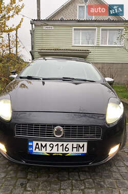 Хэтчбек Fiat Punto 2008 в Житомире