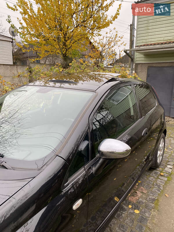 Хэтчбек Fiat Punto 2008 в Житомире