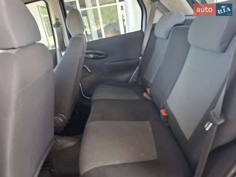 Хэтчбек Fiat Punto 2007 в Николаеве фото 15 Хэтчбек Fiat Punto 2007 в Николаеве