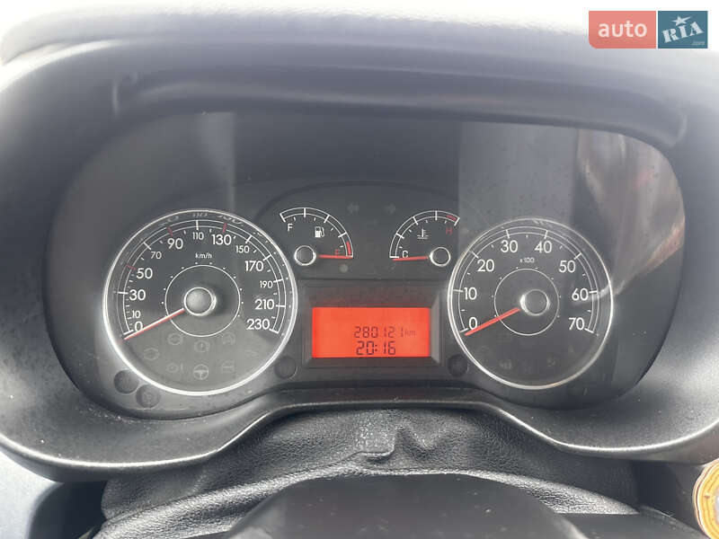 Хэтчбек Fiat Punto 2008 в Сумах фото 11 Хэтчбек Fiat Punto 2008 в Сумах