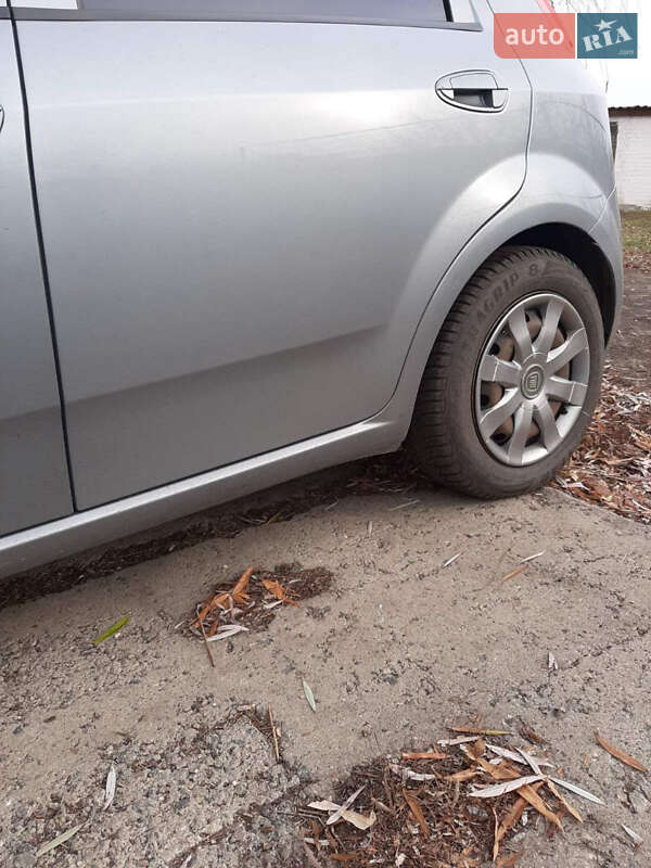 Хетчбек Fiat Punto 2010 в Синельниковому