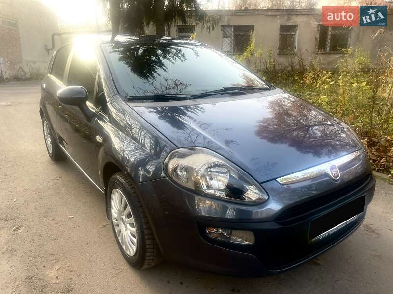 Хэтчбек Fiat Punto 2009 в Тернополе