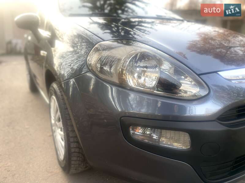 Хэтчбек Fiat Punto 2009 в Тернополе