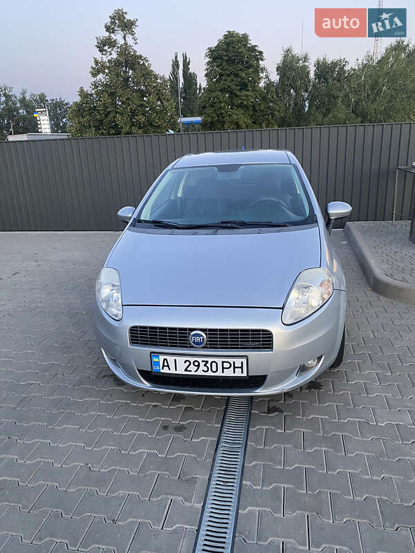 Хэтчбек Fiat Punto 2009 в Кагарлыке