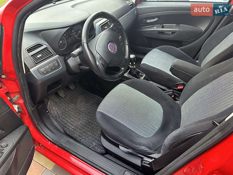 Хэтчбек Fiat Punto 2008 в Киеве фото 8 Хэтчбек Fiat Punto 2008 в Киеве