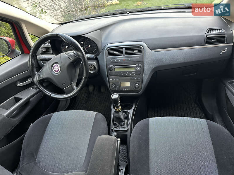 Хэтчбек Fiat Punto 2008 в Киеве фото 13 Хэтчбек Fiat Punto 2008 в Киеве
