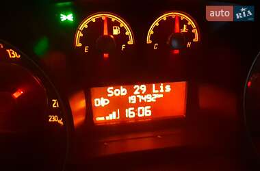 Хетчбек Fiat Punto 2010 в Бурштині